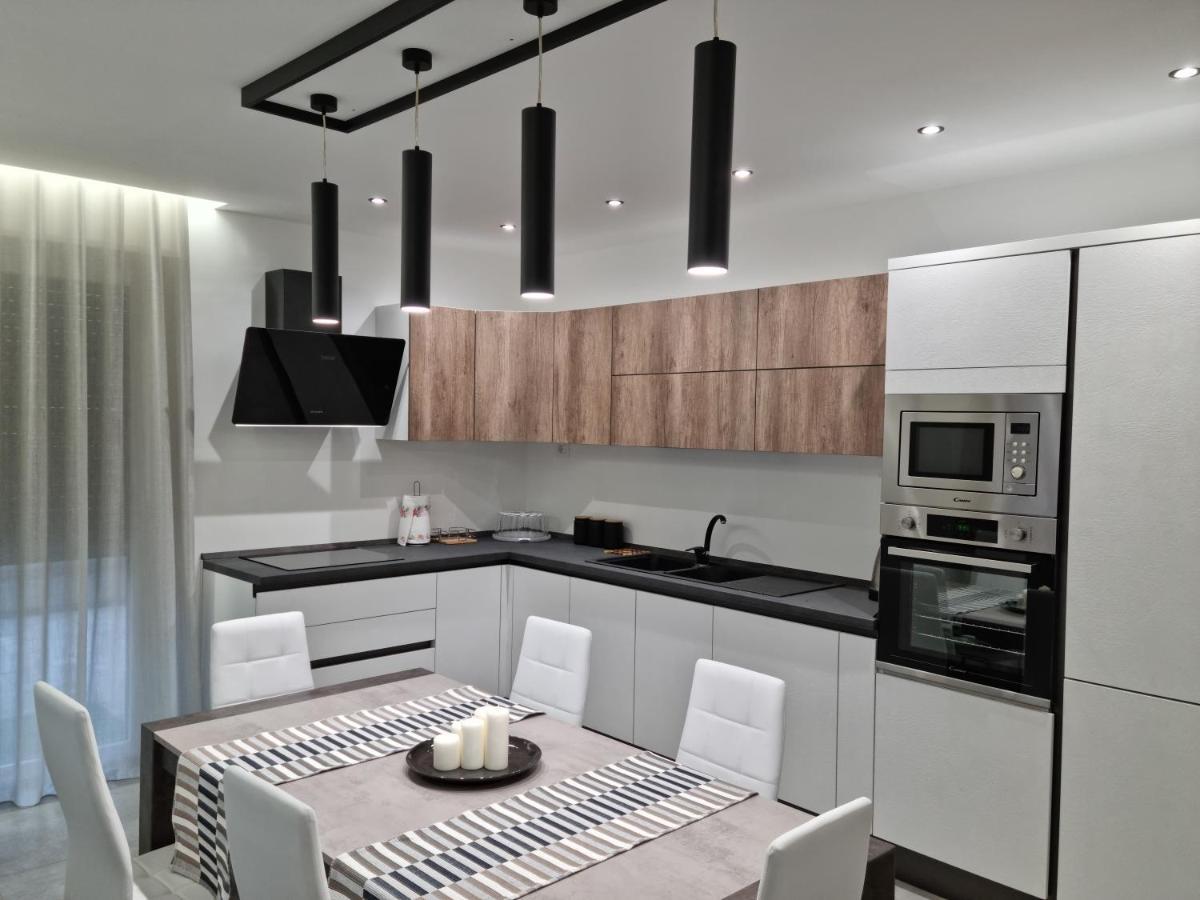 Kd Apartment, Accogliente, Moderno E Spazioso. Castel Di Sangro Dış mekan fotoğraf
